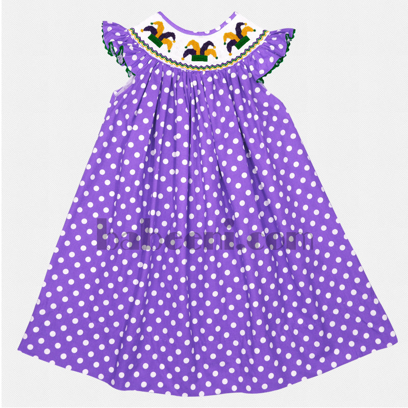 10 sweet and fabulous girls smocked clothing patterns that will make you amazed.