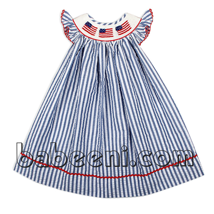 3 reasons you should choose smocked bishop dress  for Independence Day