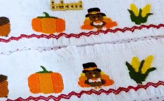 How to smock Thanksgiving symbols