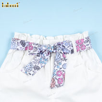 White Khaki Short With A Blue Floral Blet For Girl - BT100