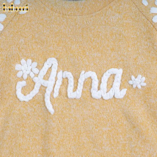 Girl Sweater In Yellow Custom Name - DR3881