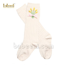 Lovely embroidery baby socks - HS 20