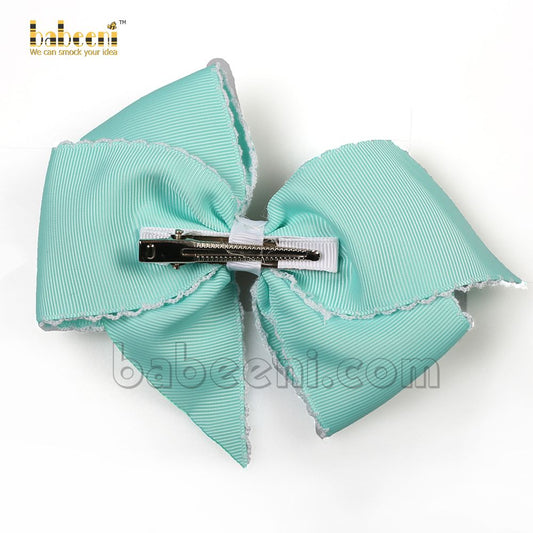 Lovely little girl mint hair clip bow- HB 92