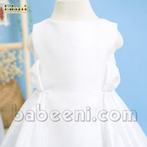 White taffeta bow baby dress – DR 3273