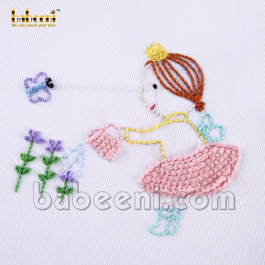 Girl irrigating flowers crochet - CP72