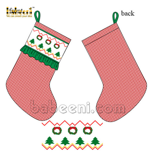 Wreath smocked kid stockings - CO 18